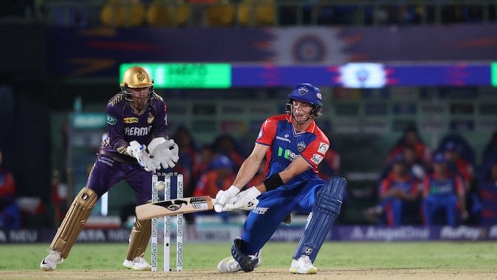 DC vs KKR Highlights IPL 2025;दिल्ली की टीम कोलकाता को आराम सेहरा रही थी