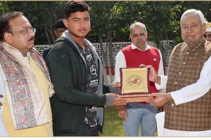 IPL 2025: वैभव सूर्यवंशी की उम्र पर उठ रहे सवाल… BCCI कैसे करता है खिलाड़ियों की एज की जांच?सोशल मीडिया दो धड़े में बट गया