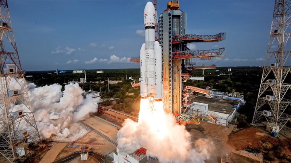 ISRO इतिहास रचने को तैयार,ISRO का ‘बाहुबली’ रॉकेट कल भरेगा उड़ान,दुनिया देखेगी और इसरो रचेगा इतिहास