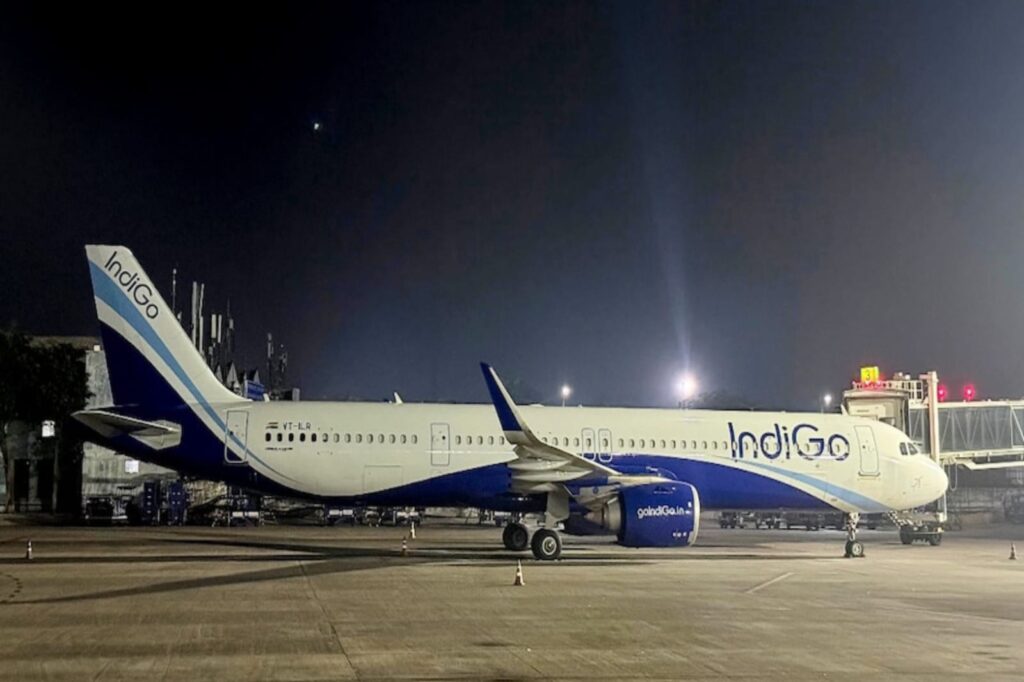 IndiGo,की फ्लाइट में हंगामा,दरभंगा जाने वाले इंडिगो की कोलकाता में लैंडिंग,इंडियन एयरलाइंस